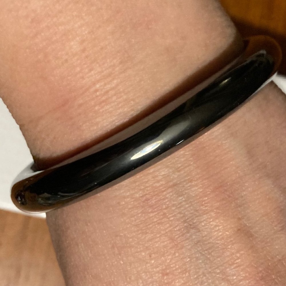 Hematite bangle - Picture 3 of 4